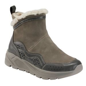 Earth | Gray Suede Waterproof Ankle Boot ⛄️